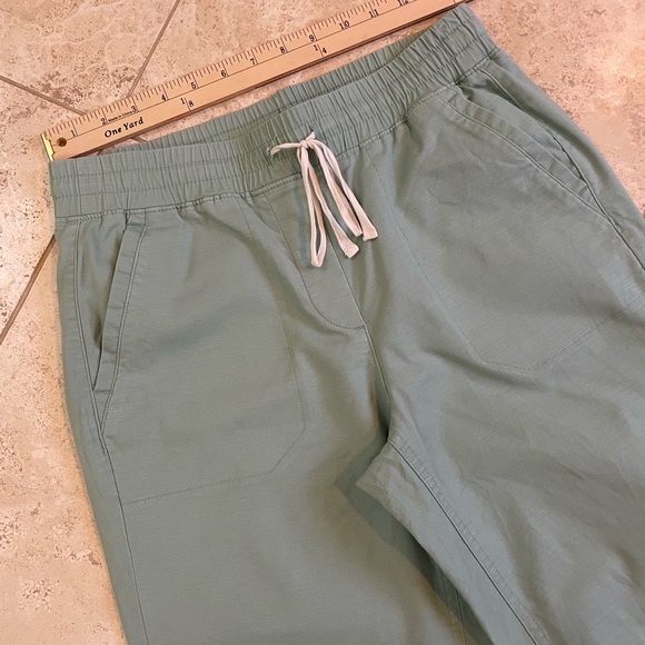 Talbots Drawstring Cuffed Pant Relaxed size XS sage green - Picture 5 of 9
